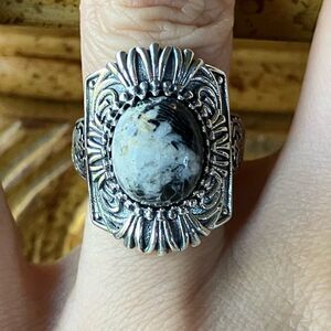 White Buffalo Sterling Silver Ring Size 7